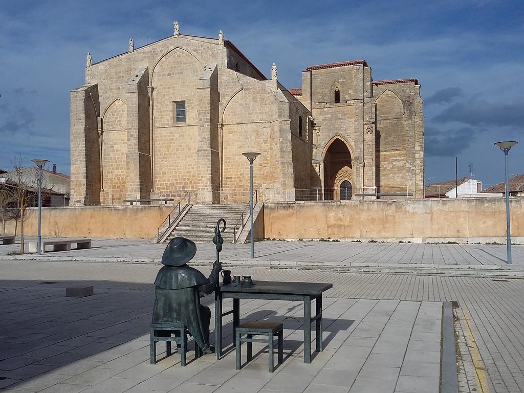Casa Abuela Gaspara I Villalcázar de Sirga Εξωτερικό φωτογραφία